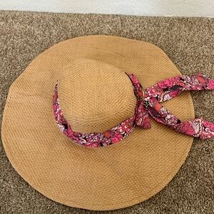 Juicy couture Stylist  Tan Sun Hat with Pink Scarf